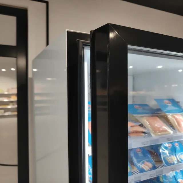 Уплотнительная резинка для холодильного шкафа Frigoglass